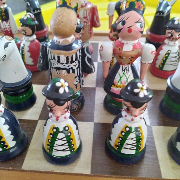 Antique Hand Painted Folk Art Wooden Chess Set Complete Eastern European - Picture 8 of 10